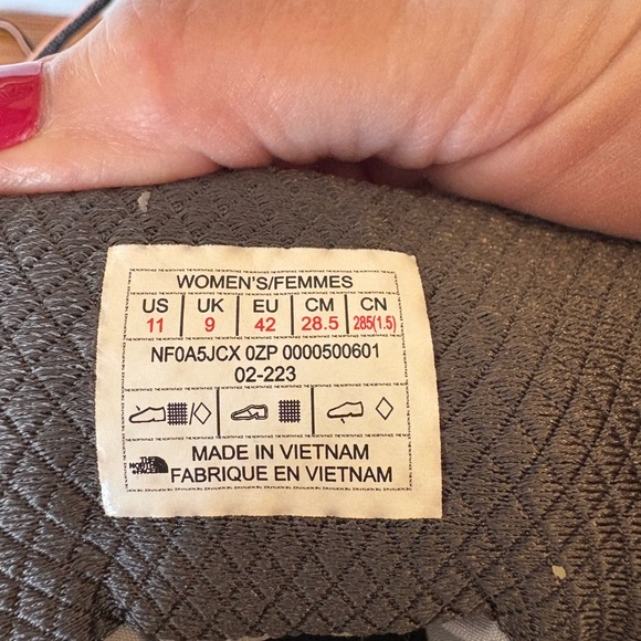 Women’s The North Face Snow Boots - Picture 6 of 6